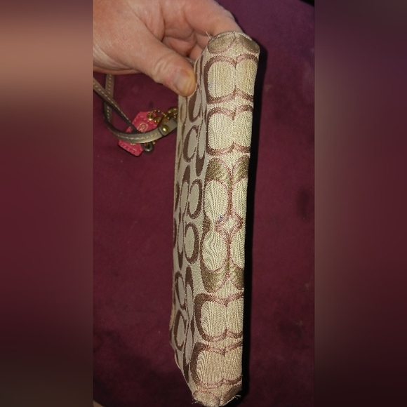 🍍Coach EUC Dual Zip wristlet/wallet - Picture 2 of 8